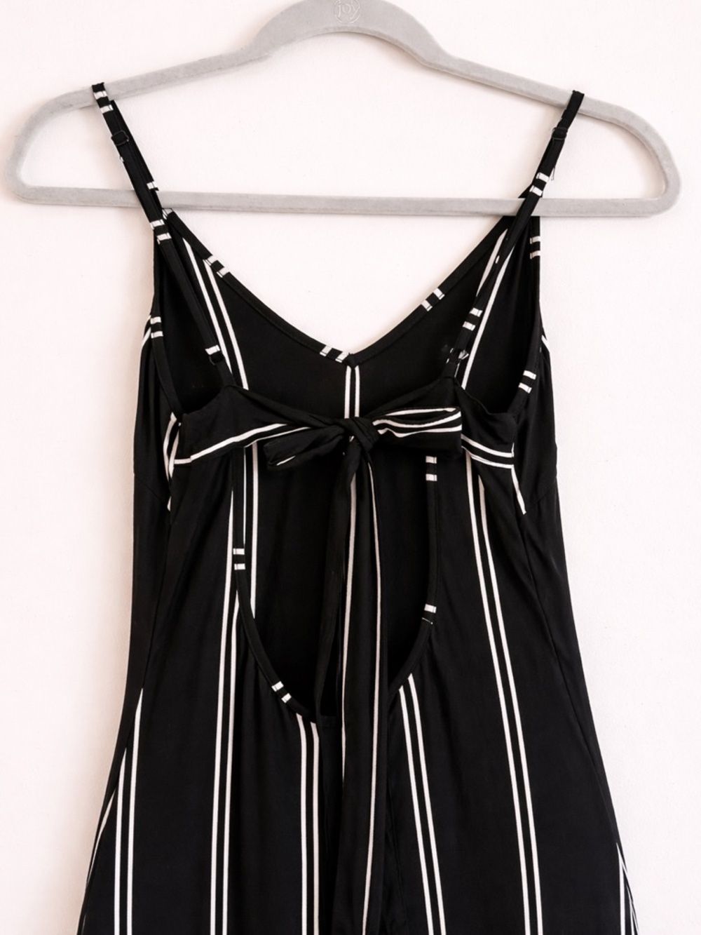 Lulus Black & White Striped Maxi Dress Open Back Tie Detail Size S - Picture 2 of 4